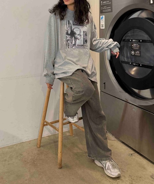 AS KNOW AS plus(アズノゥアズプラス)の「☆オーバーサイズ キラリとフォトプリントロンT【UNISEX ITEM】(Tシャツ/カットソー・レディース・スミクロ/杢グレー/キナリ・FREE)」の17枚目の写真