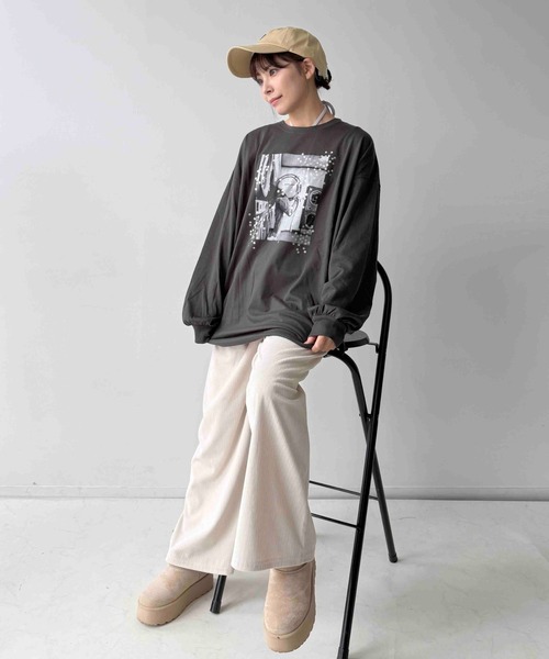 AS KNOW AS plus(アズノゥアズプラス)の「☆オーバーサイズ キラリとフォトプリントロンT【UNISEX ITEM】(Tシャツ/カットソー・レディース・スミクロ/杢グレー/キナリ・FREE)」の12枚目の写真