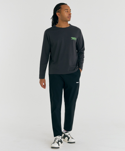 AIRIT(アイリット)の「ルーズフィット ESSENTIALS LS AM1239 GY(Tシャツ/カットソー・メンズ・ダークグレー・X-LARGE/XX-LARGE/XXX-LARGE)」の4枚目の写真