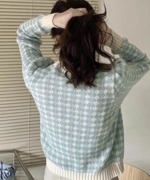 LEMOA（レモア）の「千鳥格子柄ハートボタンニットカーディガン（カーディガン/ボレロ・レディース・ライトブルー/ピンク/グリーン・FREE）」の6枚目の写真