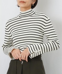 LC/LLL カフスボタンデザインフレアスリーブニット