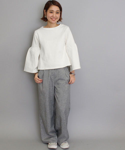 mystic(ミスティック)の「【mystic】袖フレアミラノリブカットトップス(Tシャツ/カットソー・レディース・オフホワイト/グレー/ネイビー/レンガ・フリ-)」の9枚目の写真