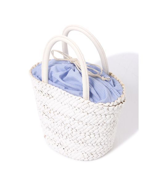 NATURAL BEAUTY BASIC（ナチュラルビューティーベーシック）の「ホワイトペイントバスケット（トートバッグ・レディース・ホワイト・ﾌﾘ-）」の3枚目の写真
