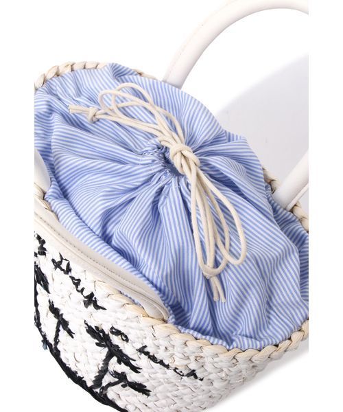 NATURAL BEAUTY BASIC（ナチュラルビューティーベーシック）の「ホワイトペイントバスケット（トートバッグ・レディース・ホワイト・ﾌﾘ-）」の6枚目の写真