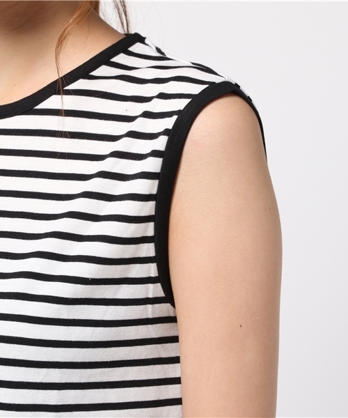 VENCEEXCHANGE（ヴァンスエクスチェンジ）の「ノースリーブクルーネック（Tシャツ/カットソー・レディース・オフホワイト/グレー/ダークグリーン/ブラック/ブラウン/コーラル・MEDIUM）」の12枚目の写真