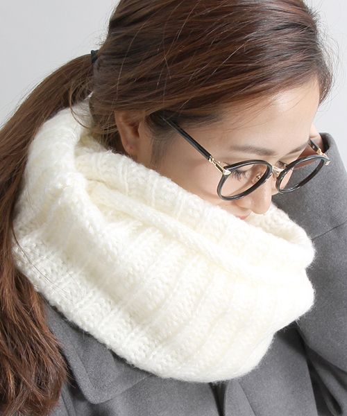 WEGO（ウィゴー）の「WEGO/プレーンスヌード（ネックウォーマー/スヌード・メンズ・ブラック/サックスブルー/ワイン/ライトピンク/杢グレー/ライトイエロー/ネイビー/ライトパープル/ブルー/ピンク/レッド/ホワイト/ベージュ/ダークグレー/ダークベージュ・FREE）」の2枚目の写真