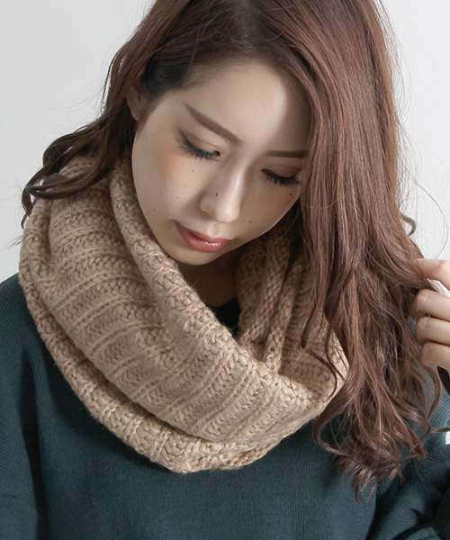 WEGO（ウィゴー）の「WEGO/プレーンスヌード（ネックウォーマー/スヌード・メンズ・ブラック/サックスブルー/ワイン/ライトピンク/杢グレー/ライトイエロー/ネイビー/ライトパープル/ブルー/ピンク/レッド/ホワイト/ベージュ/ダークグレー/ダークベージュ・FREE）」の6枚目の写真