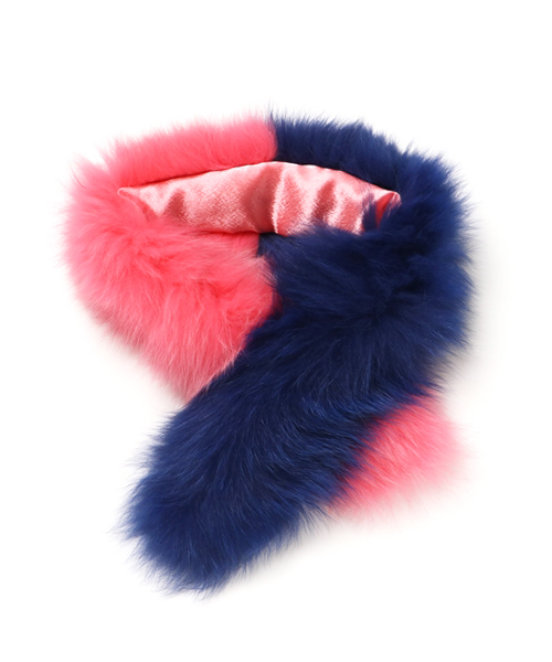 RODEO CROWNS WIDE BOWL（ロデオクラウンズワイドボウル）の「リアルファー ティペット（マフラー・レディース・ブルー系その他/グレー/ブラック系その他/グリーン・FREE）」の4枚目の写真