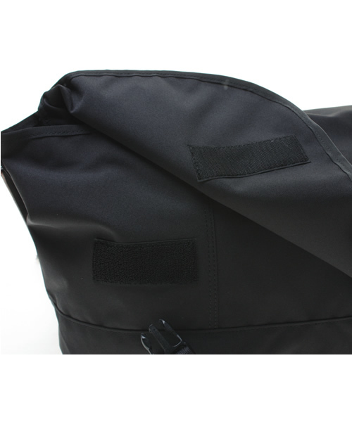 HYSTERIC GLAMOUR（ヒステリックグラマー）の「HYS PATCHメッセンジャーバッグ（メッセンジャーバッグ・メンズ・レッド/ブルー/ブラック・FREE）」の11枚目の写真