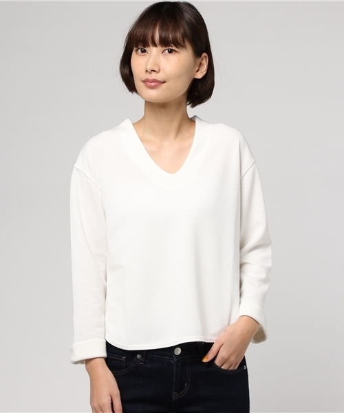 J'studio(ジェイストゥディオ)の「バックスリットカットソー(Tシャツ/カットソー・レディース・ピンク/ブラック/オフホワイト/キャメル・9号)」の2枚目の写真