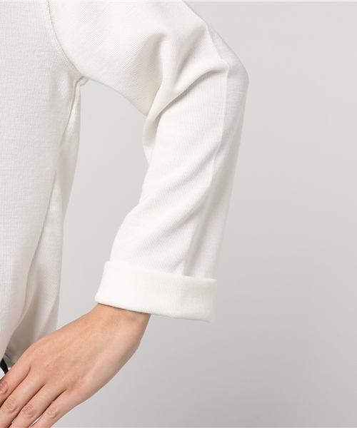 J'studio(ジェイストゥディオ)の「バックスリットカットソー(Tシャツ/カットソー・レディース・ピンク/ブラック/オフホワイト/キャメル・9号)」の9枚目の写真