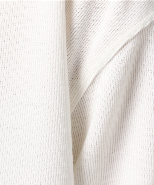 J'studio(ジェイストゥディオ)の「バックスリットカットソー(Tシャツ/カットソー・レディース・ピンク/ブラック/オフホワイト/キャメル・9号)」の11枚目の写真