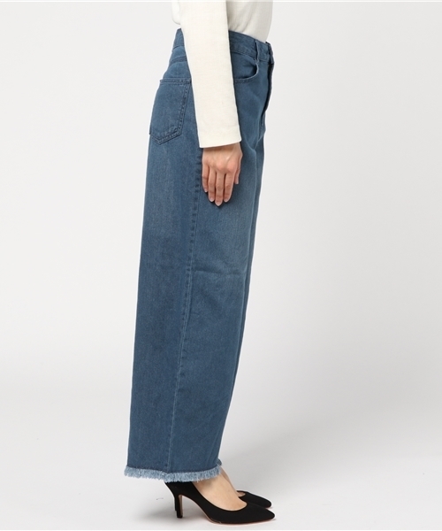 Honeys(ハニーズ)の「デニムワイドパンツ(デニムパンツ・レディース・インディゴブルー/ワンウォッシュ・S/L/M)」の4枚目の写真