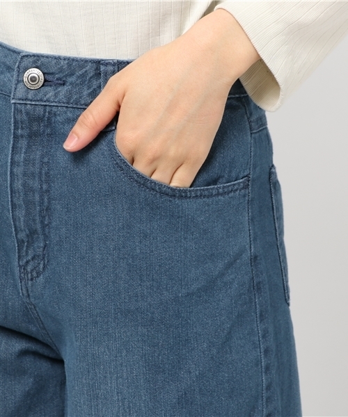 Honeys(ハニーズ)の「デニムワイドパンツ(デニムパンツ・レディース・インディゴブルー/ワンウォッシュ・S/L/M)」の8枚目の写真