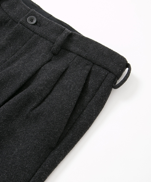 WORK NOT WORK URBAN RESEARCH(ワークノットワークアーバンリサーチ)の「WORK NOT WORK JB WIDE TROUSER(その他パンツ・メンズ・ブラック/グレー・MEDIUM/LARGE/SMALL)」の8枚目の写真