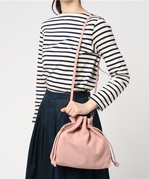 NATURAL BEAUTY BASIC（ナチュラルビューティーベーシック）の「【VERY 7月号掲載】【JJ 7月号掲載】ライトソフトショルダーバッグ（ショルダーバッグ・レディース・ベージュ系その他/ピンク/ベージュ・ﾌﾘ-）」の8枚目の写真