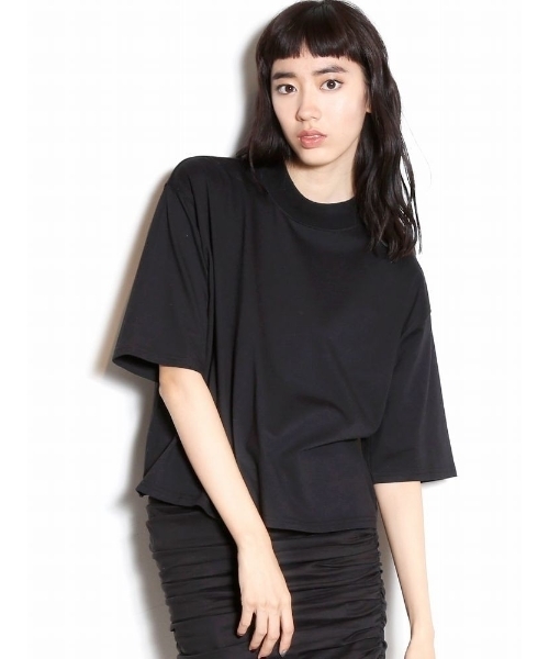EMODA(エモダ)の「ハイネックコンパクトTシャツ(Tシャツ/カットソー・レディース・ホワイト/ピンク/キャメル/ブラック・FREE)」の3枚目の写真