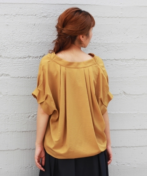 le.coeur blanc(ルクールブラン)の「スタンドVネックタックスリーブシャツ(シャツ/ブラウス・レディース・ピンク系その他/ブラック/オフホワイト/マスタード・FREE)」の13枚目の写真