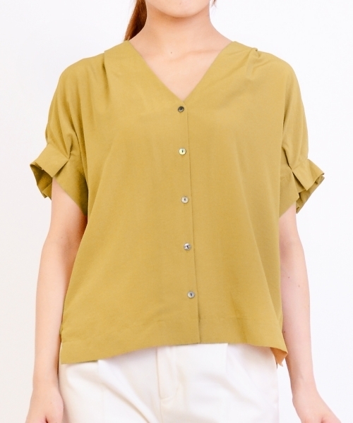 le.coeur blanc(ルクールブラン)の「スタンドVネックタックスリーブシャツ(シャツ/ブラウス・レディース・ピンク系その他/ブラック/オフホワイト/マスタード・FREE)」の11枚目の写真