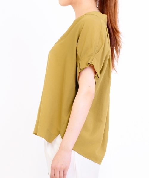 le.coeur blanc(ルクールブラン)の「スタンドVネックタックスリーブシャツ(シャツ/ブラウス・レディース・ピンク系その他/ブラック/オフホワイト/マスタード・FREE)」の12枚目の写真