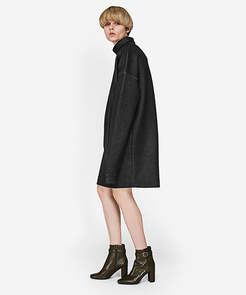 CHARLES & KEITH(チャールズ & キース)の「バックルアンクルブーツ / BUCKLE ANKLE BOOTS(ブーツ・レディース・オリーブ・23.5cm/24.5cm/23cm/25.0cm/22.5㎝)」の7枚目の写真
