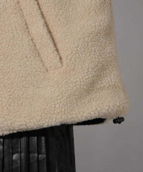 PAGEBOY（ページボーイ）の「ボアリバーシブルジャケット（ブルゾン・レディース・ベージュ/オフホワイト/アイボリー・FREE）」の21枚目の写真