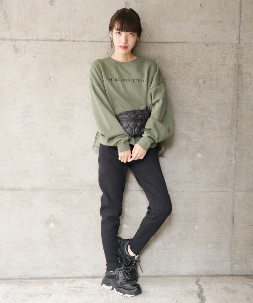 LOWRYS FARM（ローリーズファーム）の「ユルロゴプリントプルオーバー　808505（Tシャツ/カットソー・レディース・パープル/ブラウン/カーキ/アイボリー/ネイビー・FREE）」の10枚目の写真