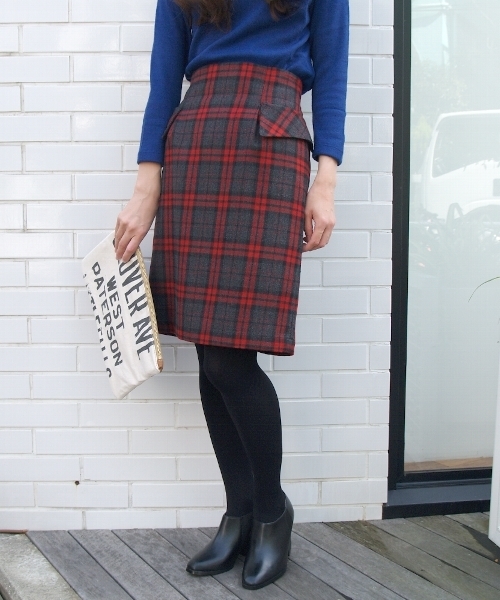 Another Edition（アナザーエディション）の「AE CHK タイト SKⅡ（スカート・レディース・レッド/マスタード/コバルトブルー・SMALL/MEDIUM）」の3枚目の写真