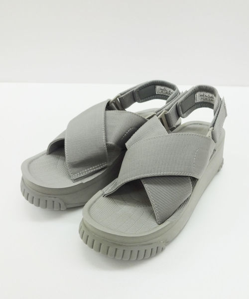 SHAKA(シャカ)の「【SHAKA/シャカ】FIESTA PLATFORM(サンダル・レディース・ブラック/グレー・6/5)」の1枚目の写真