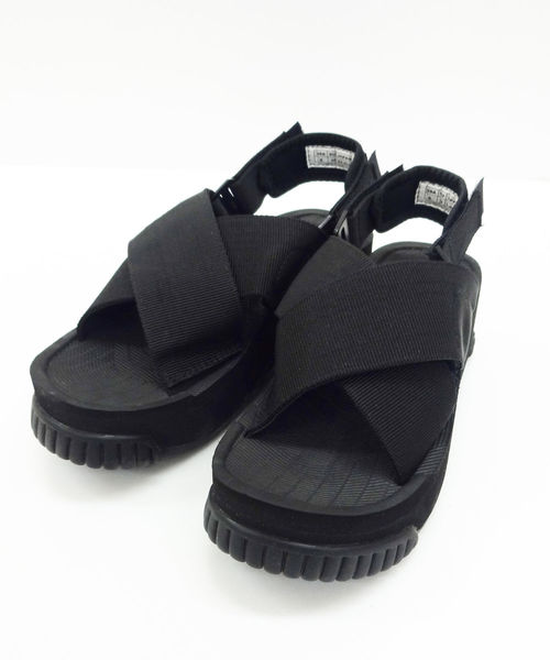 SHAKA(シャカ)の「【SHAKA/シャカ】FIESTA PLATFORM(サンダル・レディース・ブラック/グレー・6/5)」の5枚目の写真