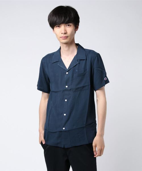 Champion（チャンピオン）の「【Champion/チャンピオン】メンズ ショートスリーブシャツ キャンパス（シャツ/ブラウス・メンズ・ブラック/サックスブルー/ネイビー/ライトピンク・LARGE/MEDIUM/X-LARGE）」の2枚目の写真