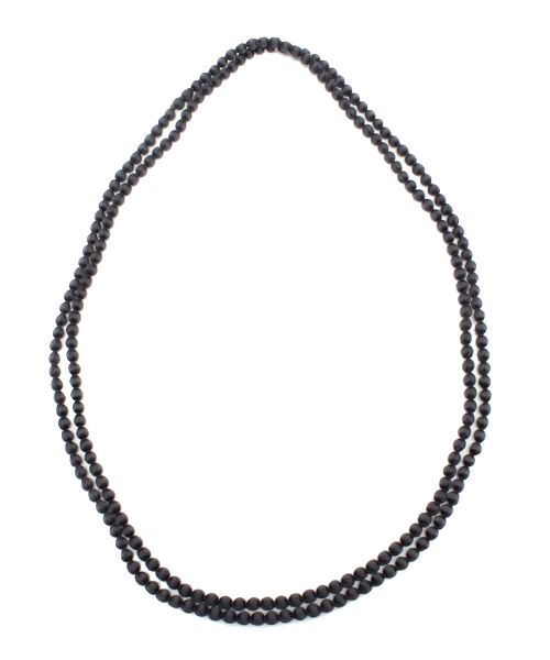 Tiara（ティアラ）の「CITRUS ネックレス（ネックレス・レディース・チャコールグレー/モカ/アイボリー/ピンク・9）」の3枚目の写真