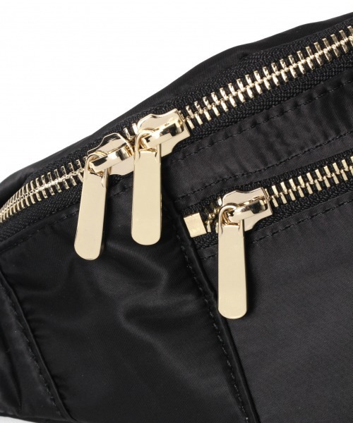 LAKOLE（ラコレ）の「ダブルジップボディバッグ / LAKOLE（ボディバッグ/ウエストポーチ・レディース・ブラック/ブルー/グリーン/キャメル・FREE）」の12枚目の写真