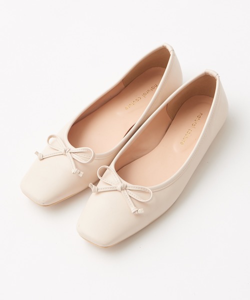 natural couture(ナチュラルクチュール)の「スクエアトゥバレエシューズ(バレエシューズ・レディース・ブラック/アイボリー/モカ・S/M/L)」の5枚目の写真