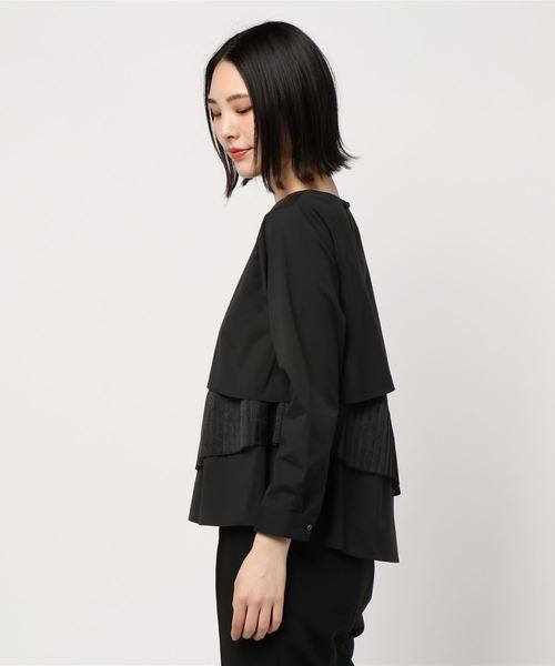 RAW FUDGE（ローファッジ）の「ポイントプリーツブラウス（シャツ/ブラウス・レディース・ブラック/ベージュ/オフホワイト・M）」の4枚目の写真