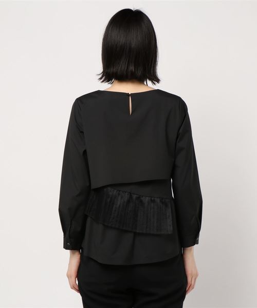 RAW FUDGE（ローファッジ）の「ポイントプリーツブラウス（シャツ/ブラウス・レディース・ブラック/ベージュ/オフホワイト・M）」の5枚目の写真