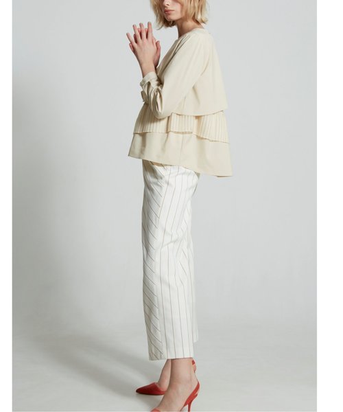 RAW FUDGE（ローファッジ）の「ポイントプリーツブラウス（シャツ/ブラウス・レディース・ブラック/ベージュ/オフホワイト・M）」の14枚目の写真