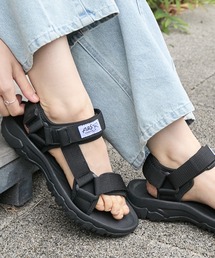 AiRS（エアーズ）の「AiRS/エアーズ 別注 スポーティーストラップ ベルクロサンダル（サンダル）」