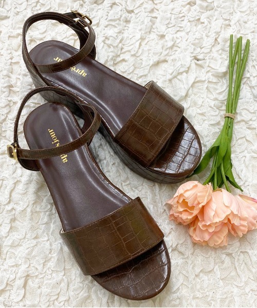 apres jour（アプレジュール）の「アソート厚底サンダル【ZOZOTOWN限定アイテム】（サンダル・レディース・アイボリー/ダークブラウン/ブラック系その他/ブラウン系その他/ブラック・LARGE/MEDIUM/X-LARGE/SMALL）」の5枚目の写真