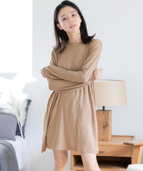 Dita（ディータ）の「ゆるてろカチオン素材チュニックワンピースルームウェア パジャマ（ルームワンピース・レディース・アイボリー/ナチュラル/サックスブルー/ブラック/アッシュブラウン/オリーブ/ブルーグレー/ラベンダー・L/M）」の5枚目の写真