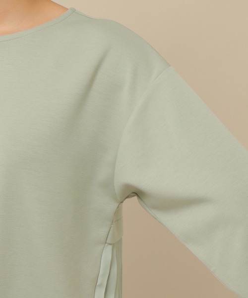 ikka(イッカ)の「バックプリーツプルオーバー(Tシャツ/カットソー・レディース・ベージュ/ブルー/グリーン/ブラック・M/L)」の9枚目の写真