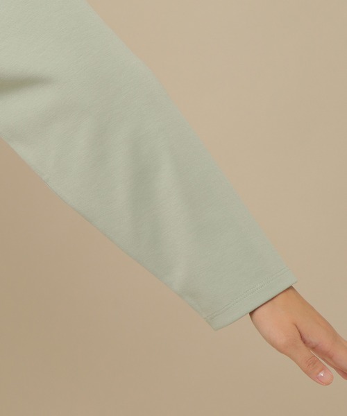 ikka(イッカ)の「バックプリーツプルオーバー(Tシャツ/カットソー・レディース・ベージュ/ブルー/グリーン/ブラック・M/L)」の10枚目の写真