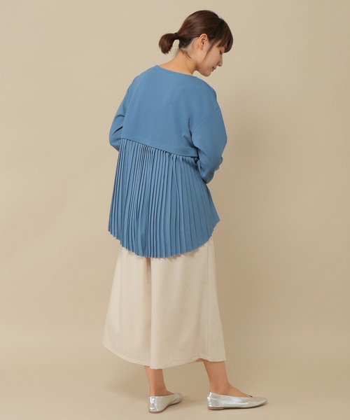 ikka(イッカ)の「バックプリーツプルオーバー(Tシャツ/カットソー・レディース・ベージュ/ブルー/グリーン/ブラック・M/L)」の16枚目の写真