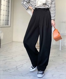 大人の美人魅せ。杢調ダーツ入りハイウエストセミワイドパンツ