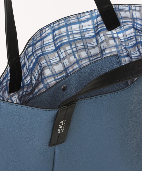 FURLA（フルラ）の「MAN TECHNICAL N/S REVERSIBLE TOTE（トート
