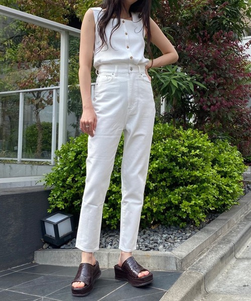 WEGO（ウィゴー）の「WEGO/リブフロントボタンタンクトップ（タンクトップ・レディース・ブラック/ホワイト/イエロー/ライトブラウン/オレンジ/ライム/カーキ/ブルー系その他・FREE）」の12枚目の写真