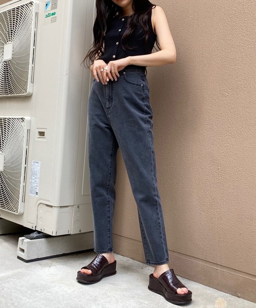 WEGO（ウィゴー）の「WEGO/リブフロントボタンタンクトップ（タンクトップ・レディース・ブラック/ホワイト/イエロー/ライトブラウン/オレンジ/ライム/カーキ/ブルー系その他・FREE）」の14枚目の写真