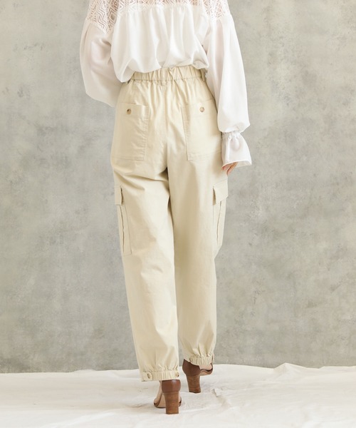 Gready Brilliant（グレディブリリアン）の「Ｃｐｕ裾タブカーゴ（カーゴパンツ・レディース・アイボリー/カーキ・38）」の13枚目の写真