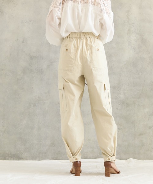 Gready Brilliant（グレディブリリアン）の「Ｃｐｕ裾タブカーゴ（カーゴパンツ・レディース・アイボリー/カーキ・38）」の17枚目の写真