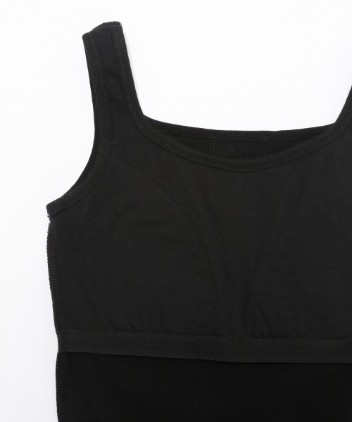 repipi armario（レピピ アルマリオ）の「パッド付きリブタンクトップ（タンクトップ・キッズ・ブラック/ホワイト/ライトピンク/サックスブルー/ゴールド・MEDIUM/LARGE/SMALL）」の16枚目の写真